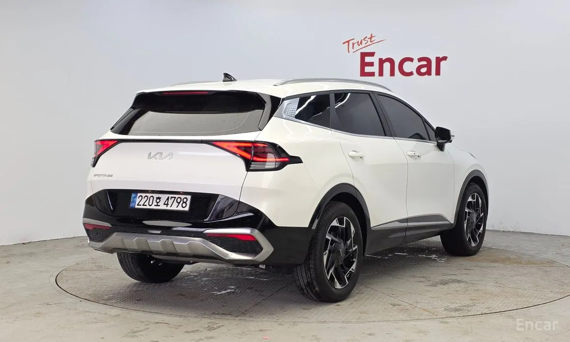 Фото 2 - Kia Sportage
