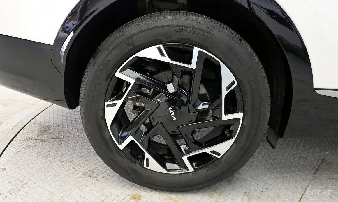 Фото 5 - Kia Sportage