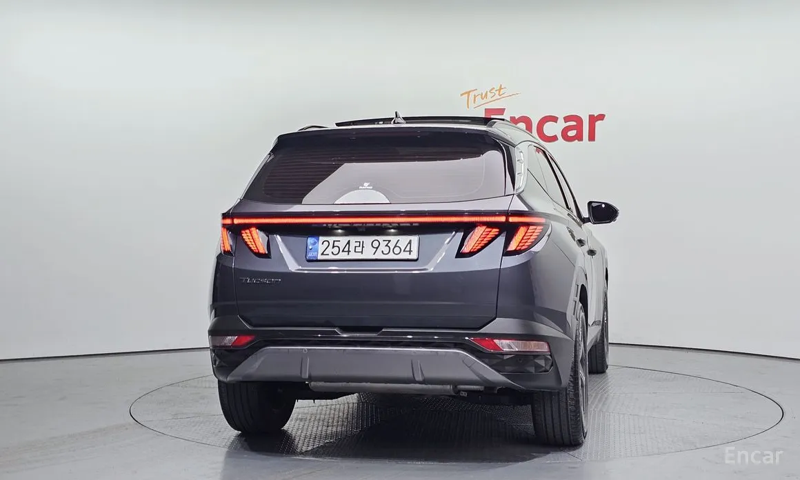 Фото 4 - Hyundai Tucson