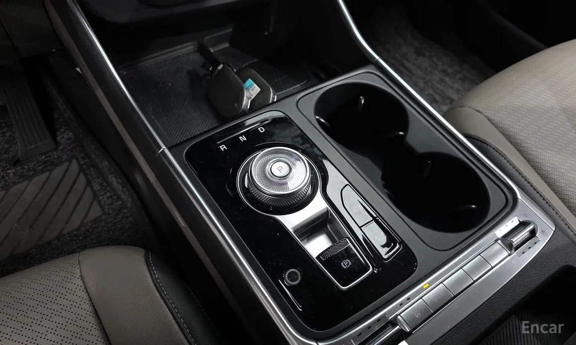 Фото 9 - Kia Carnival