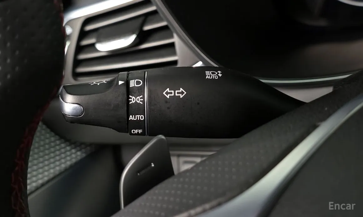 Photo 28 - Genesis G70