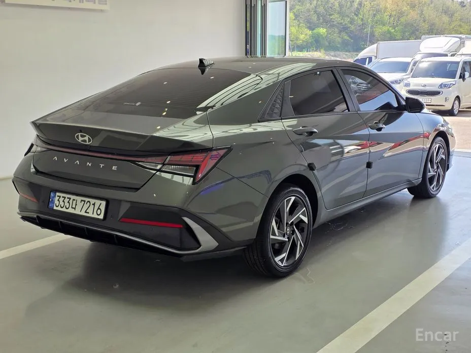 Hyundai Avante 2023 1.6