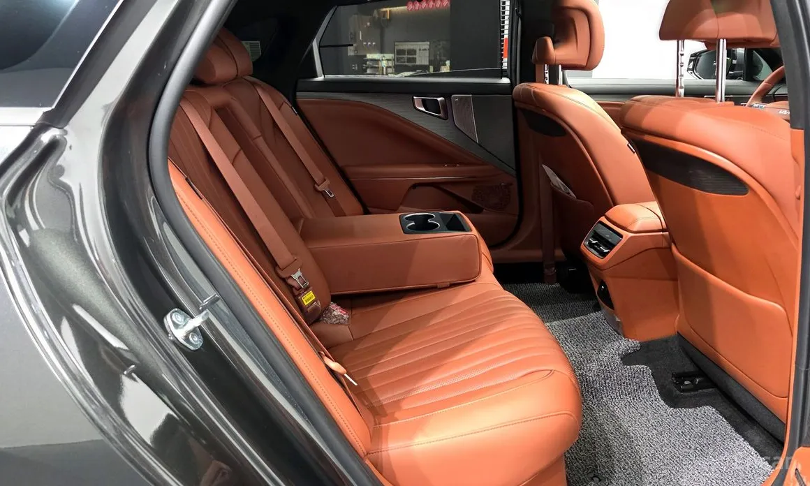 Kia K8 2024 Signature