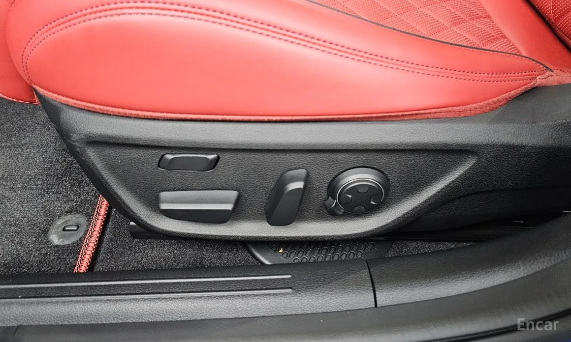 Genesis G70 2020 Gasoline 3.3T 2WD