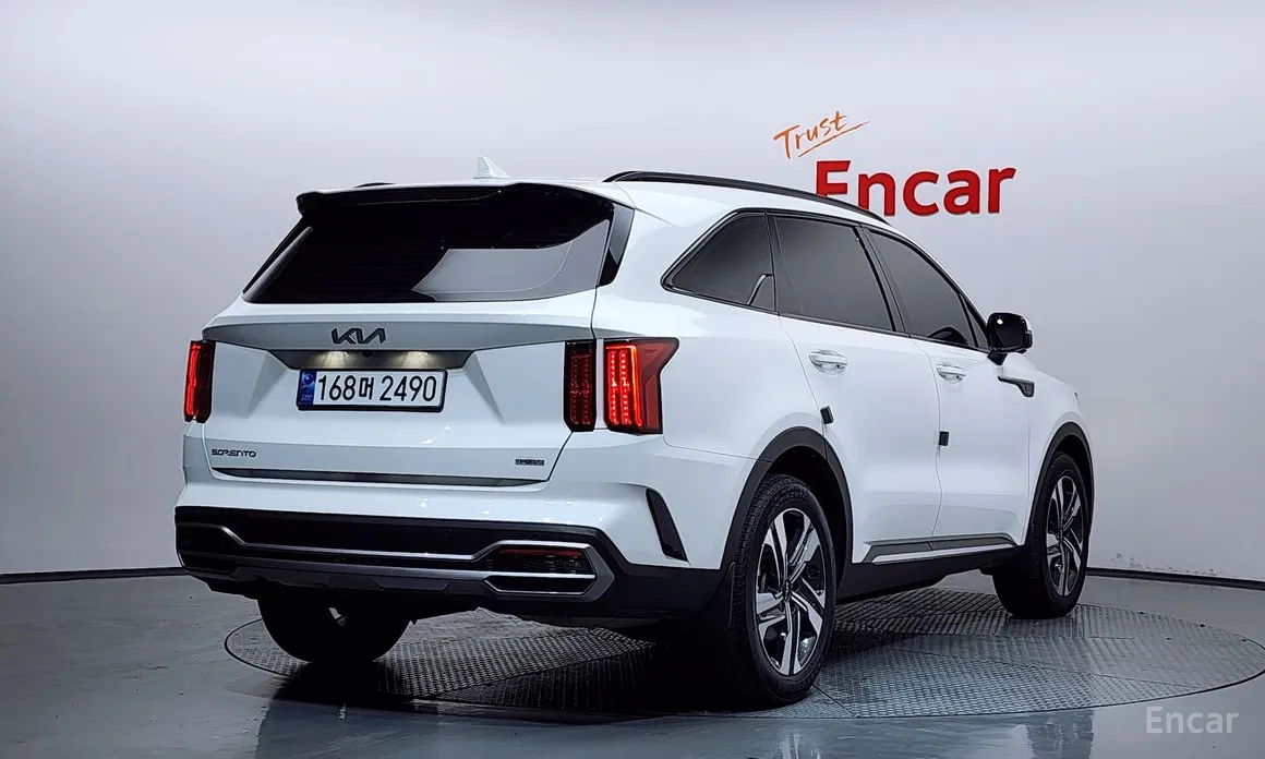 Фото 2 - Kia Sorento