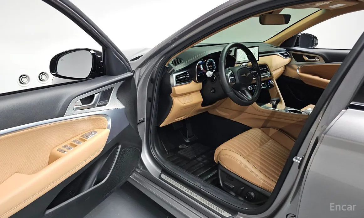 Genesis G70 2020 Gasoline 2.5T 2WD