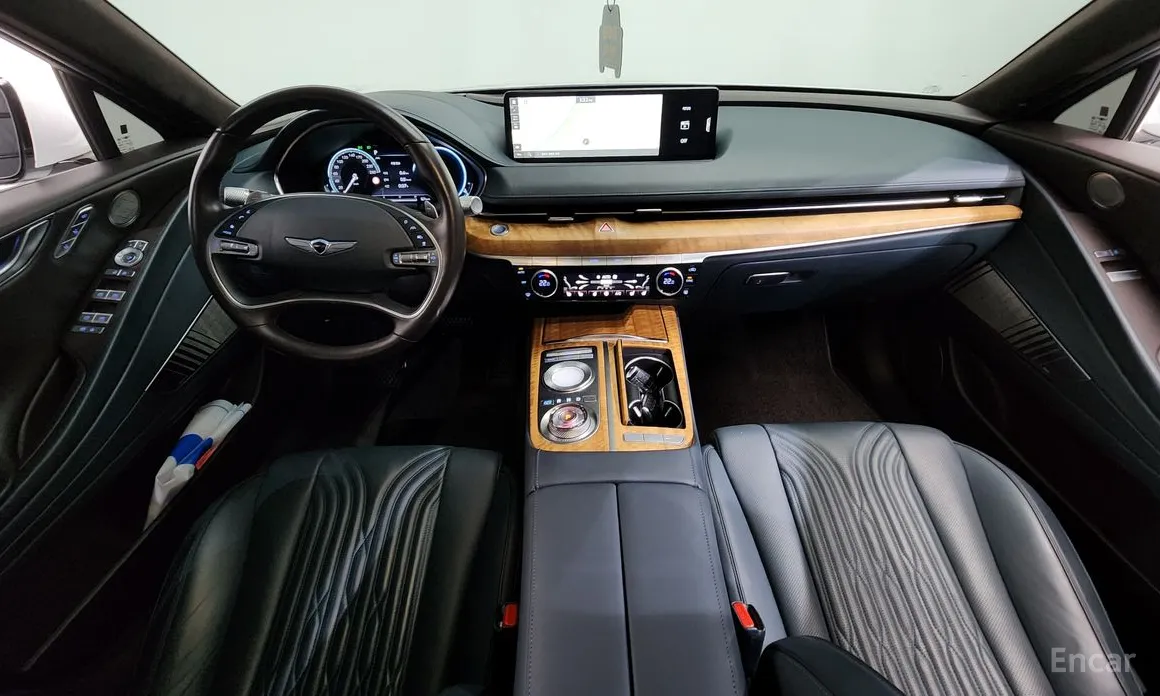 Фото 7 - Genesis G80