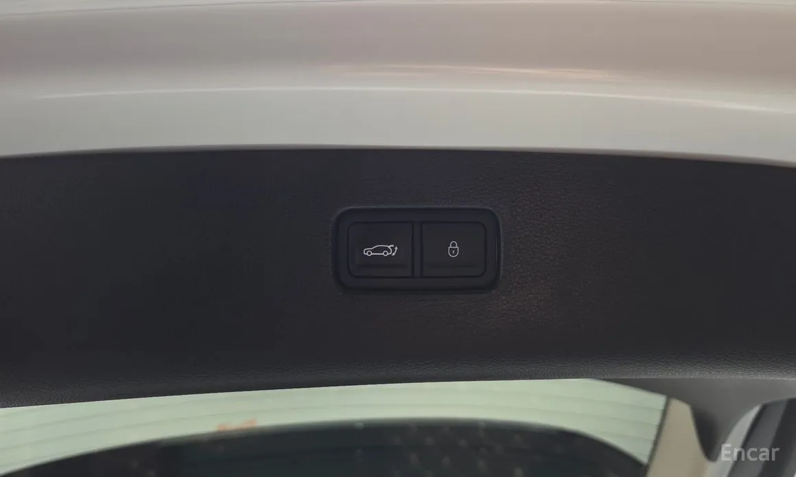 Фото 31 - Genesis GV80