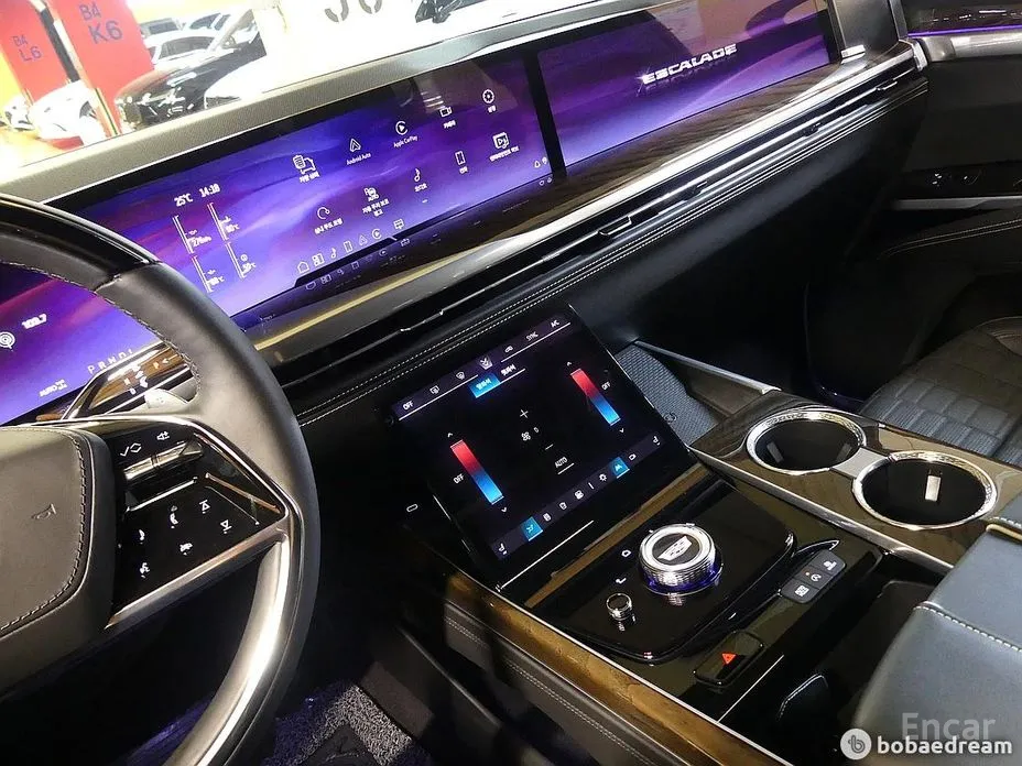 Cadillac Escalade 2021 6.2