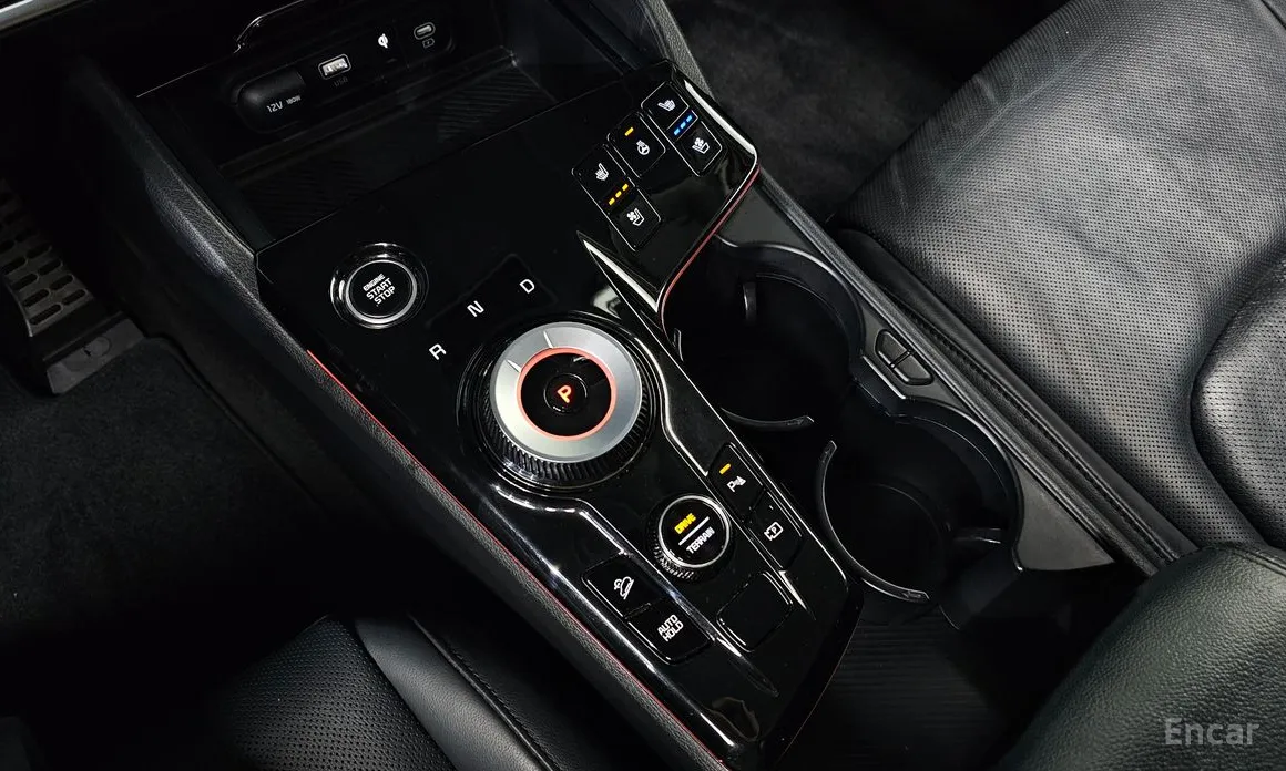 Фото 9 - Kia Sportage