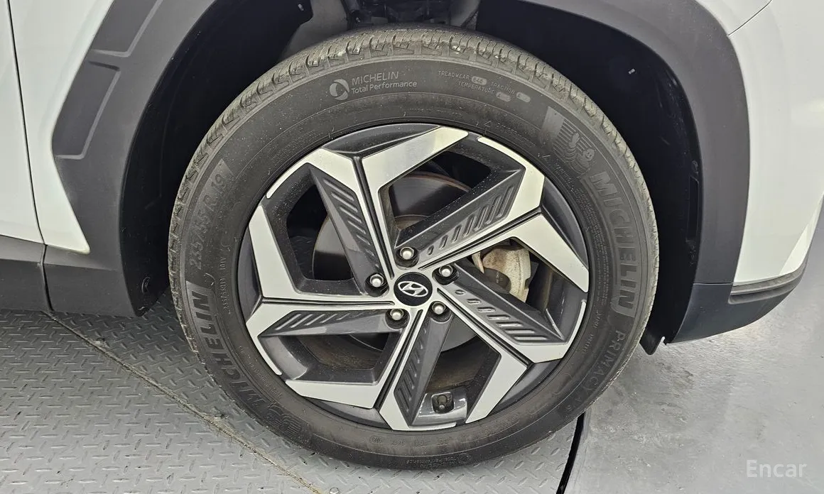 Фото 5 - Hyundai Tucson