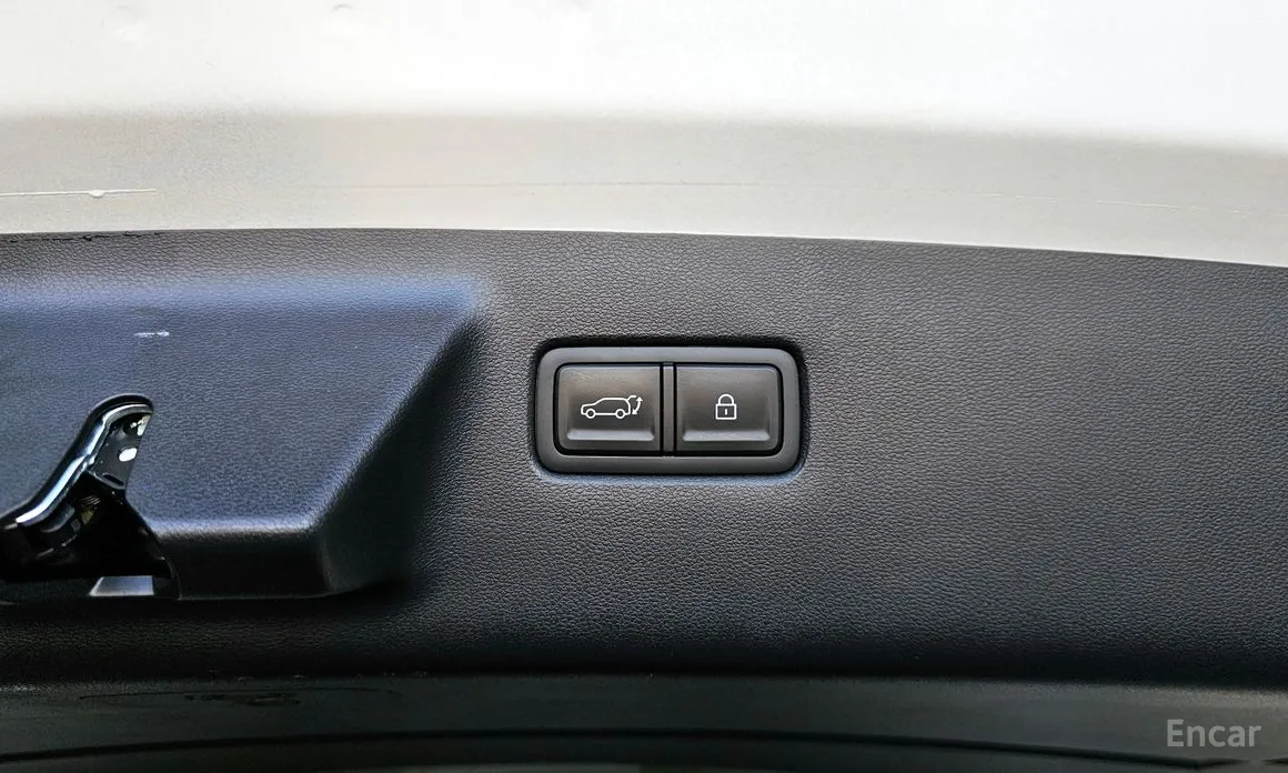 Фото 20 - Hyundai Santa Fe