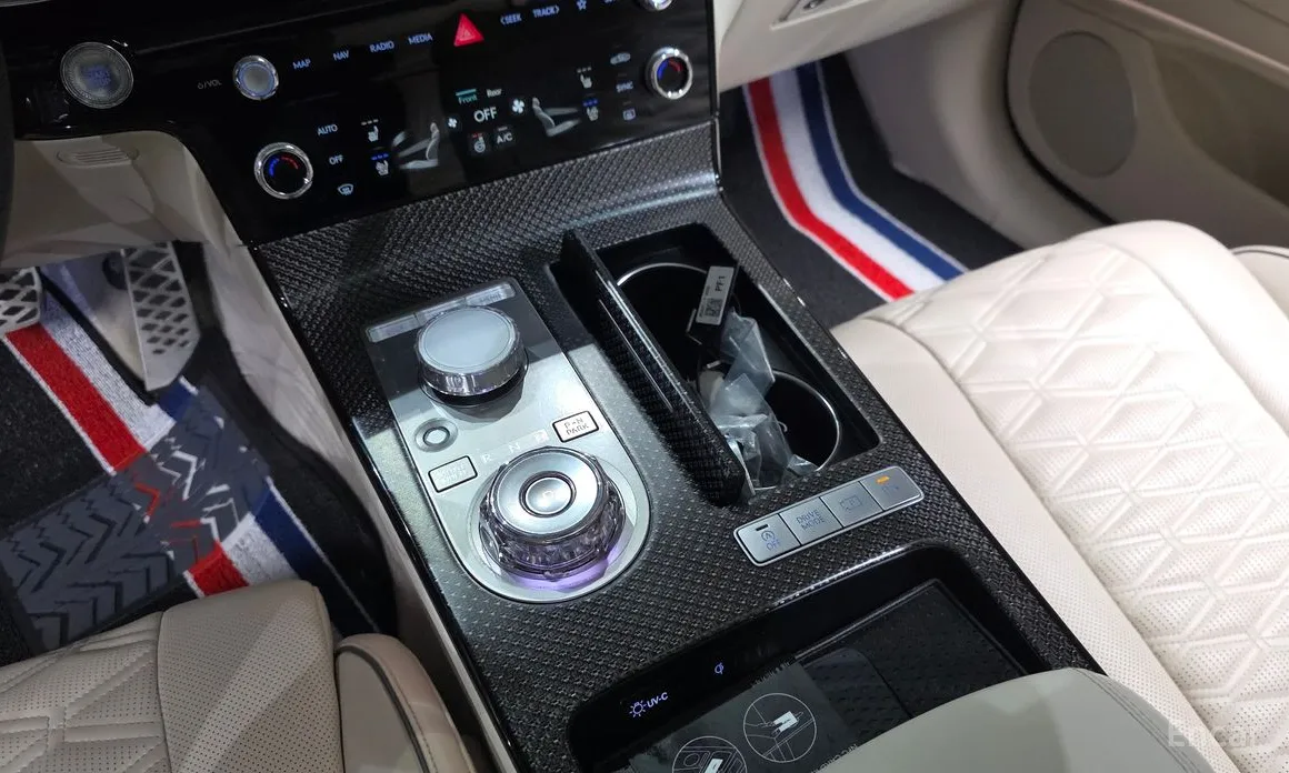 Фото 9 - Genesis G80