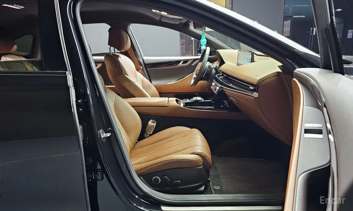 Фото 11 - Genesis G80