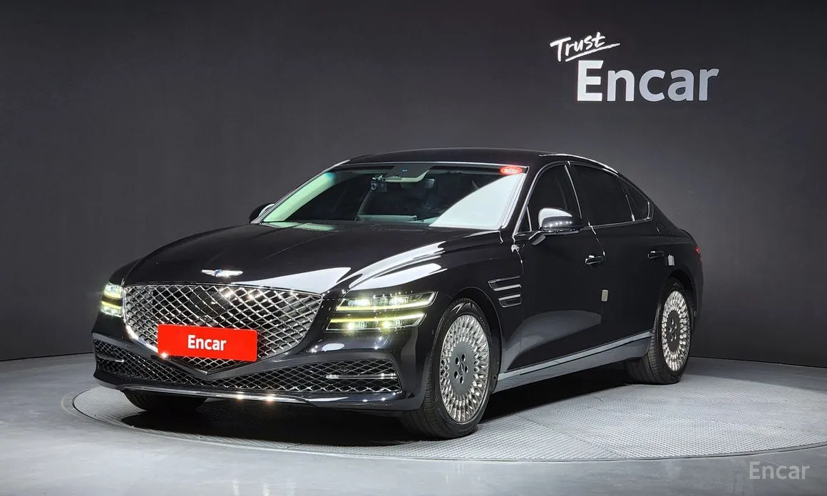 Фото 1 - Genesis G80