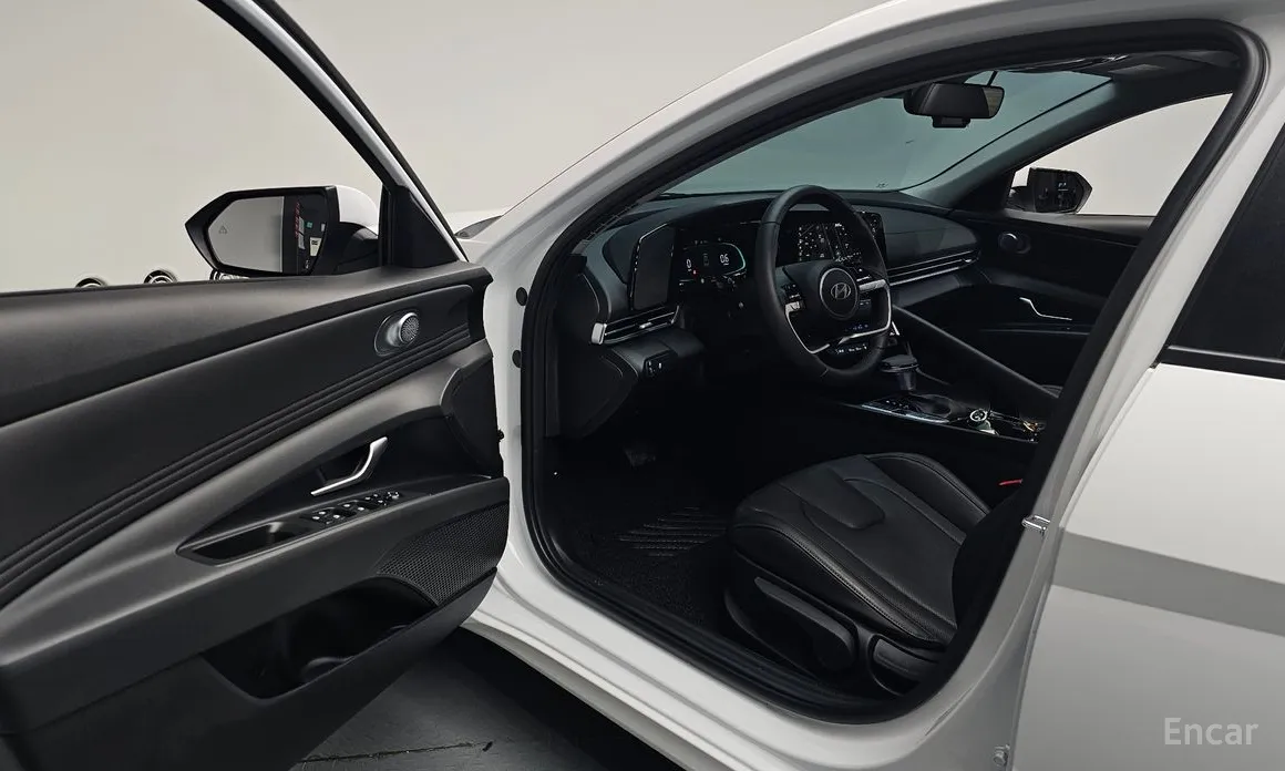 Hyundai Avante 2023 1.6