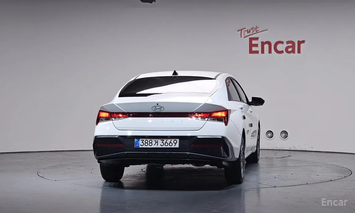 Hyundai Avante 2023 1.6