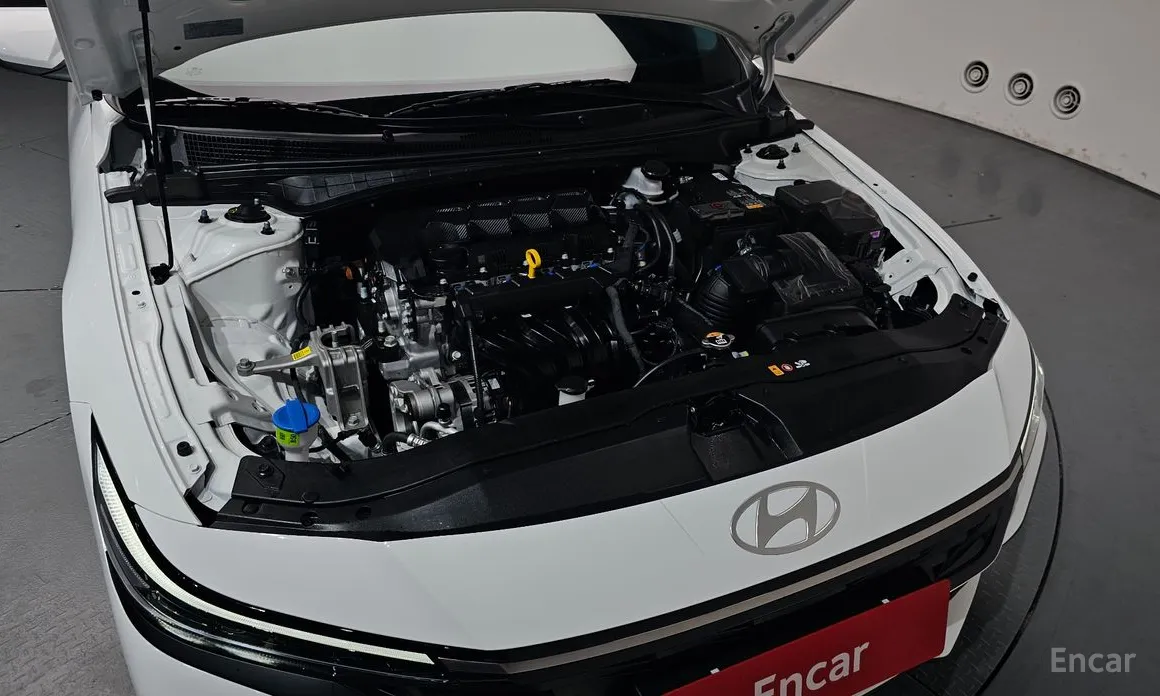 Hyundai Avante 2023 1.6