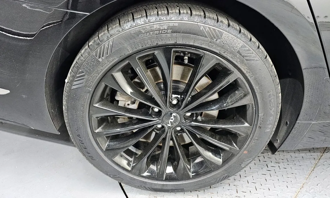 2021 Kia K9