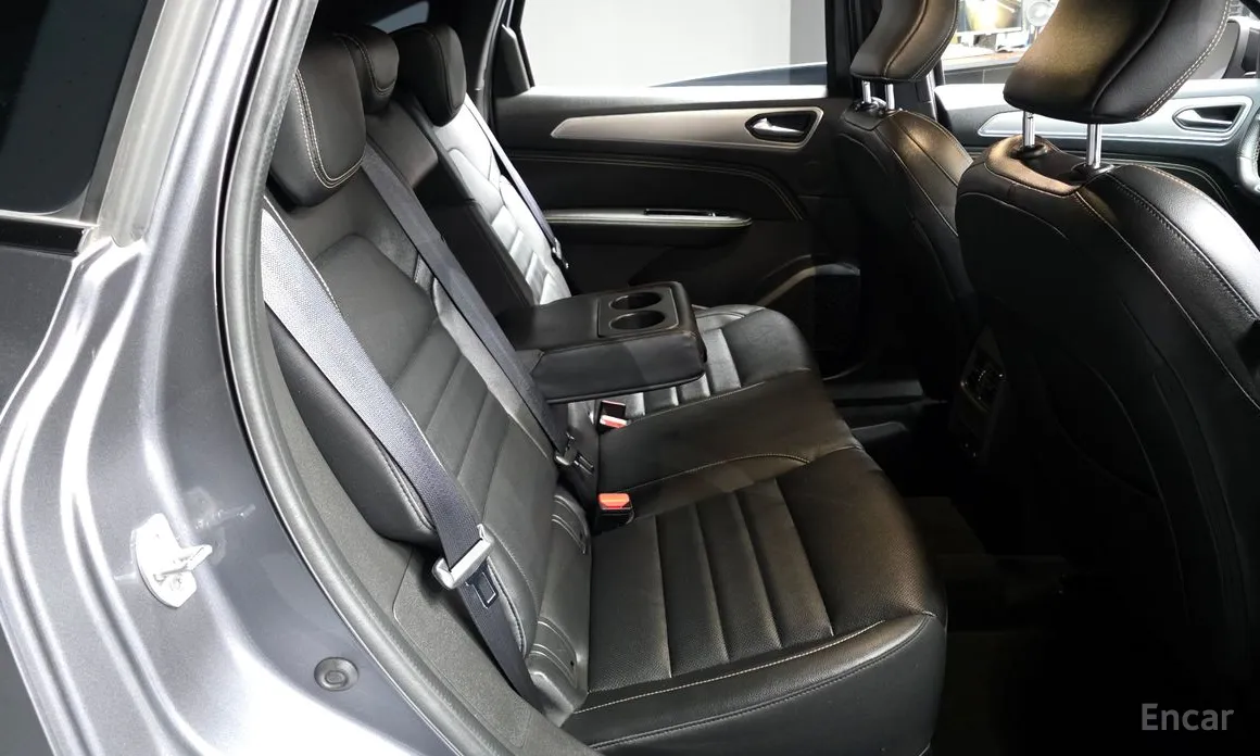 Renault Arkana 2024 1.6 E-TECH Iconic Design Package