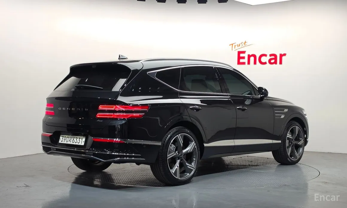 Фото 2 - Genesis GV80