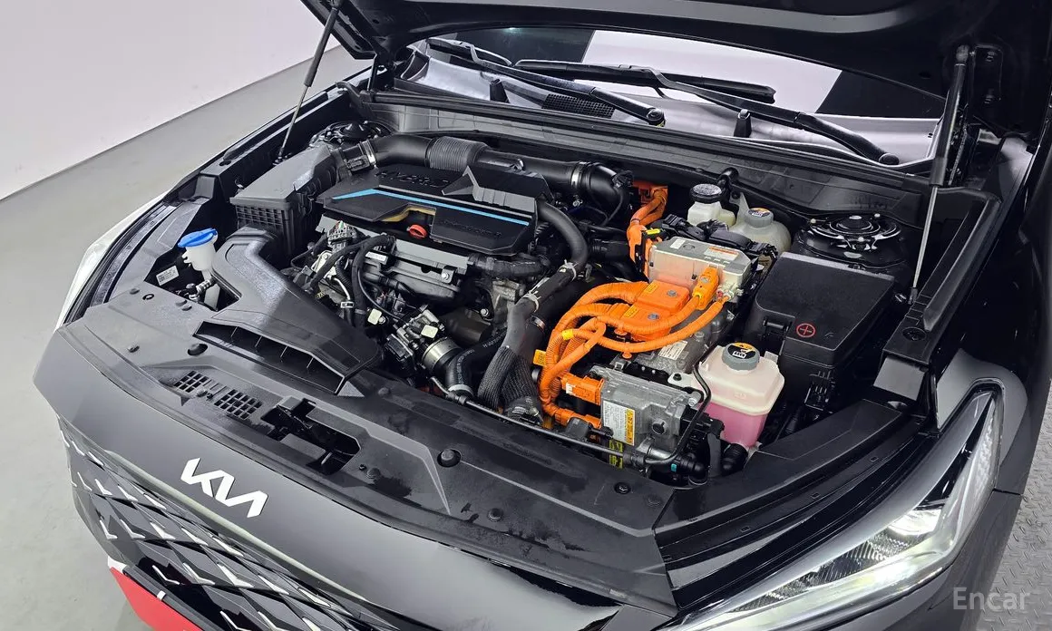 Photo 6 - Kia K8