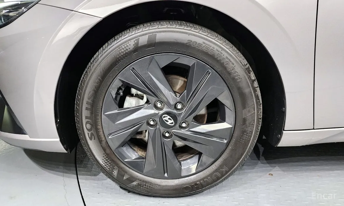 Фото 5 - Hyundai Avante