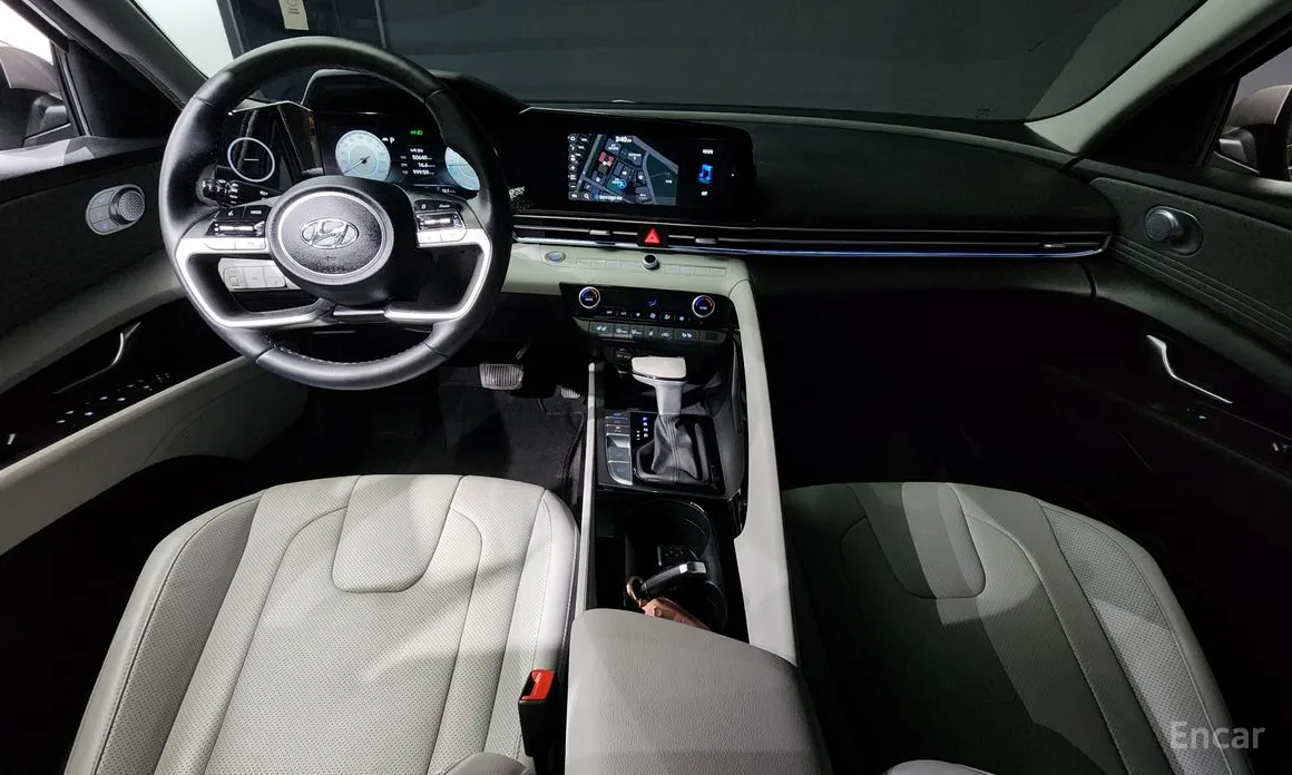 Фото 7 - Hyundai Avante