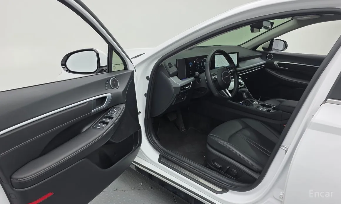 Hyundai Sonata 2023 2.0 LPG(Rent)