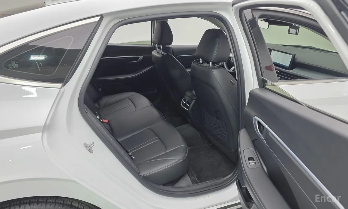 Hyundai Sonata 2023 2.0 LPG(Rent)