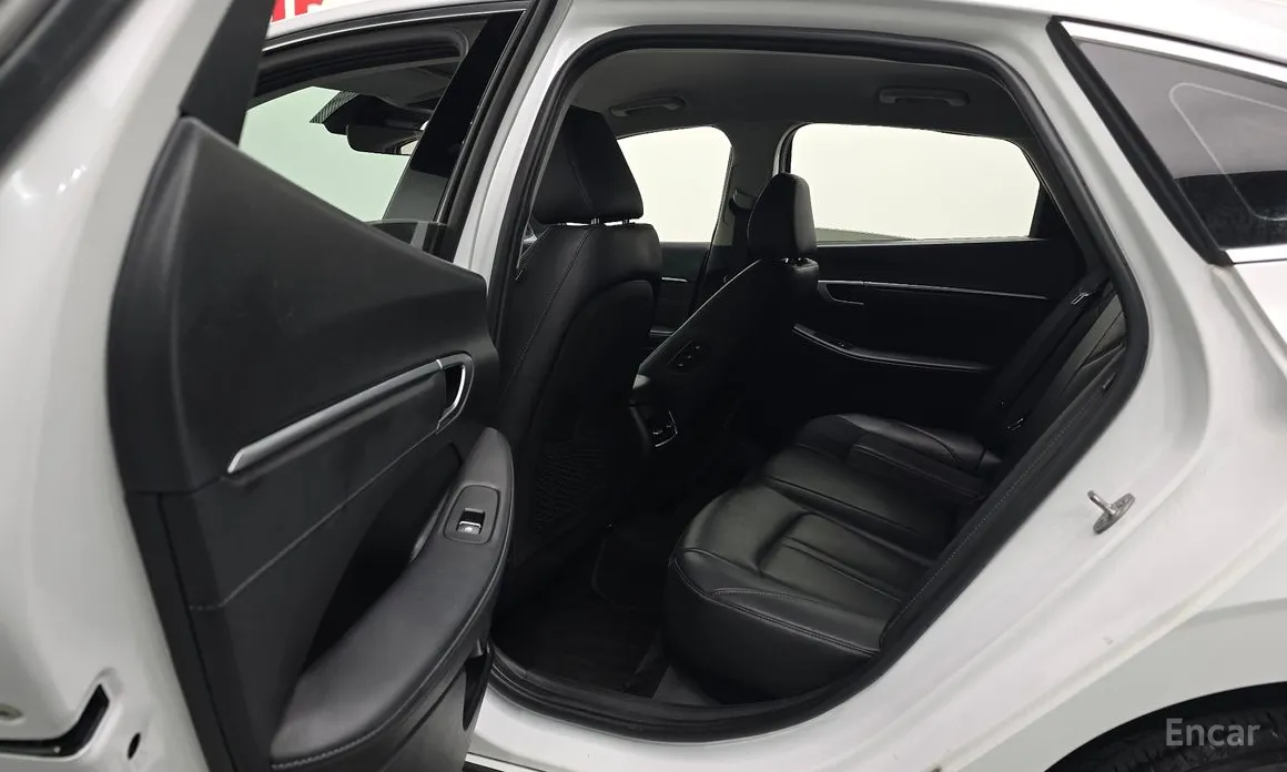 Hyundai Sonata 2023 2.0 LPG(Rent)