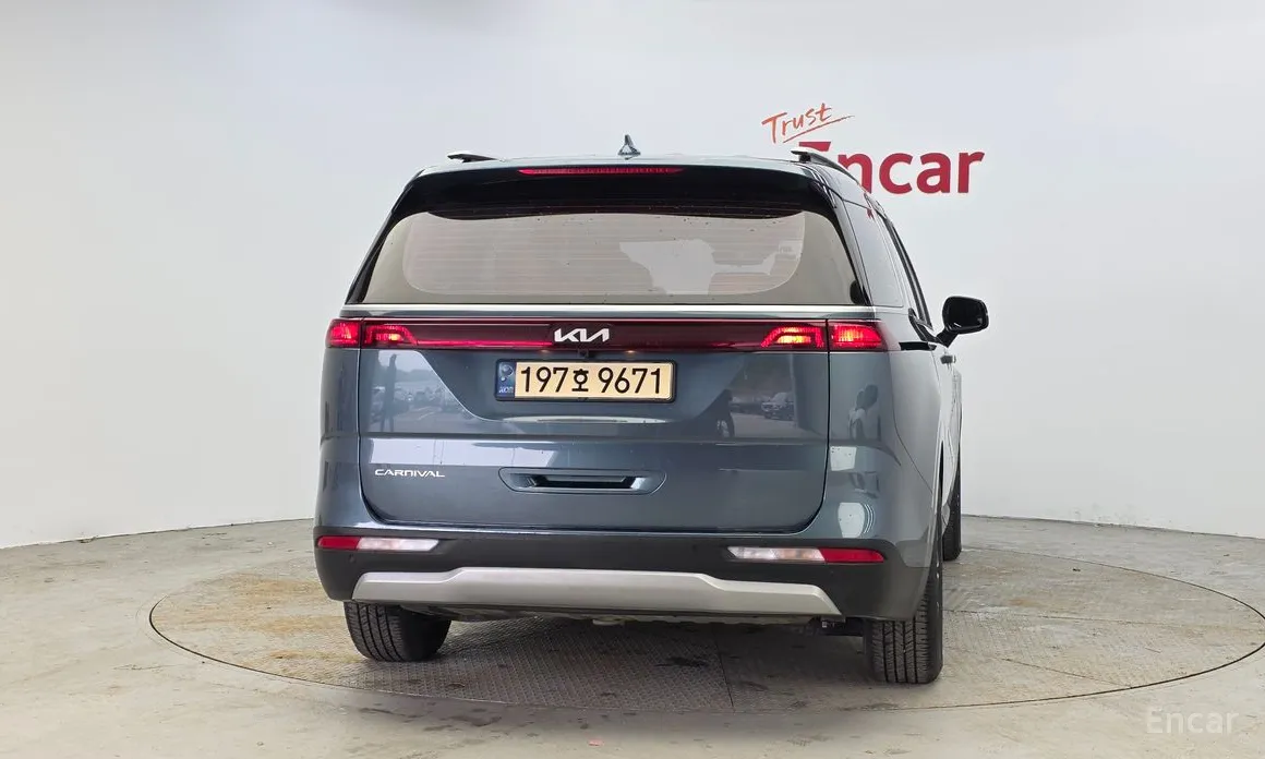 Zdjęcie 4 - Kia Carnival