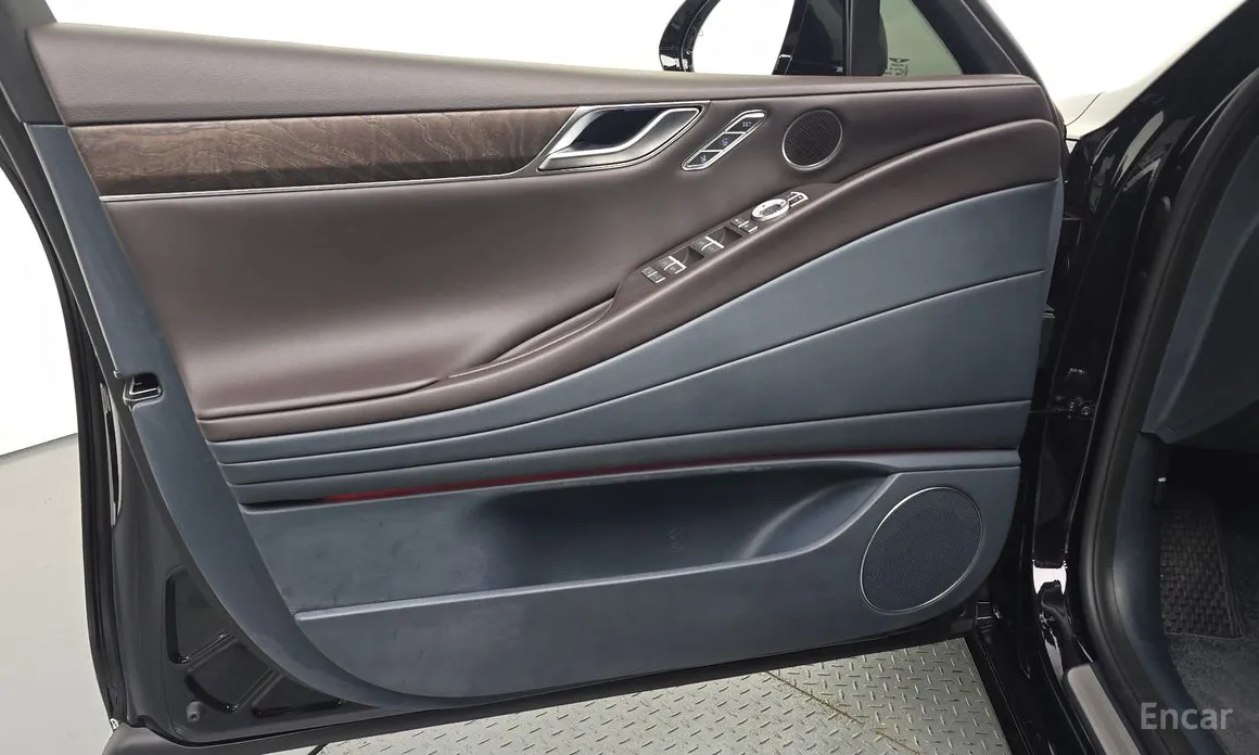 Фото 24 - Genesis G80