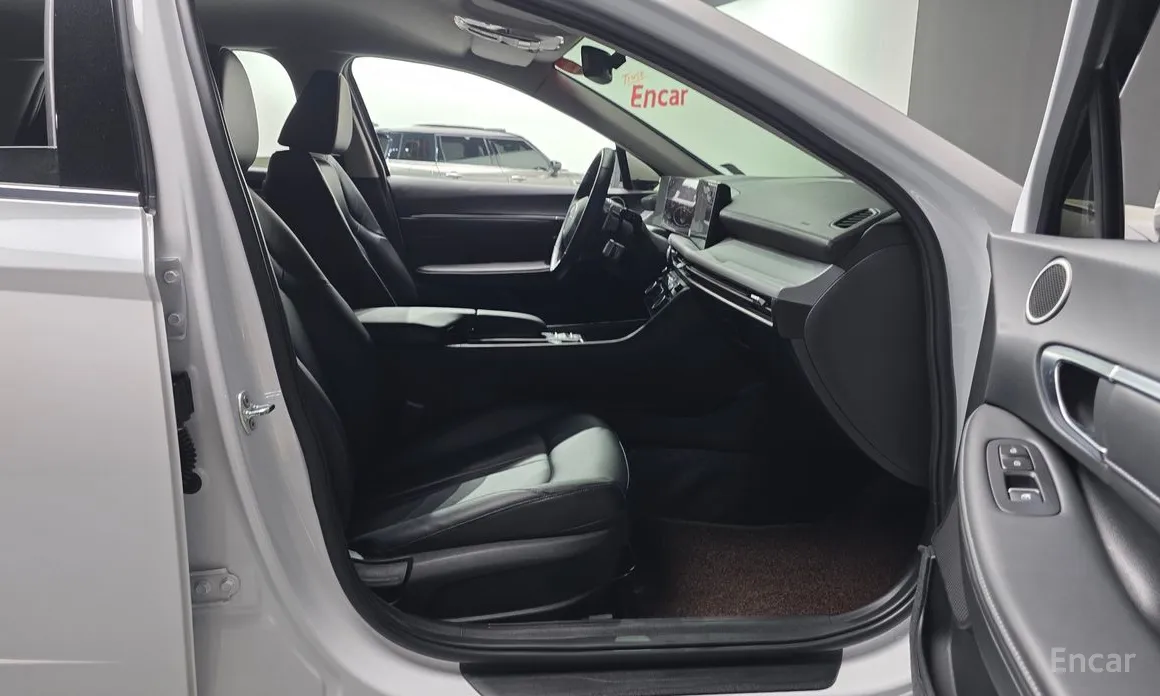 Hyundai Sonata 2023 2.0 LPG(Taxi)