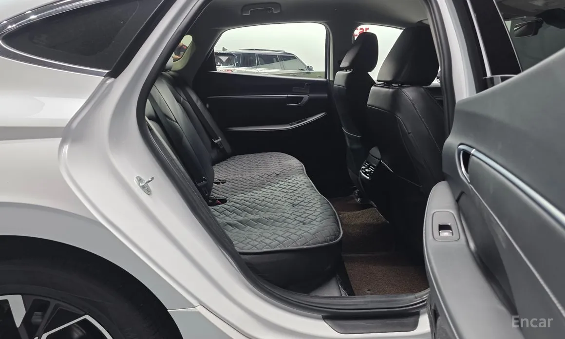 Hyundai Sonata 2023 2.0 LPG(Taxi)