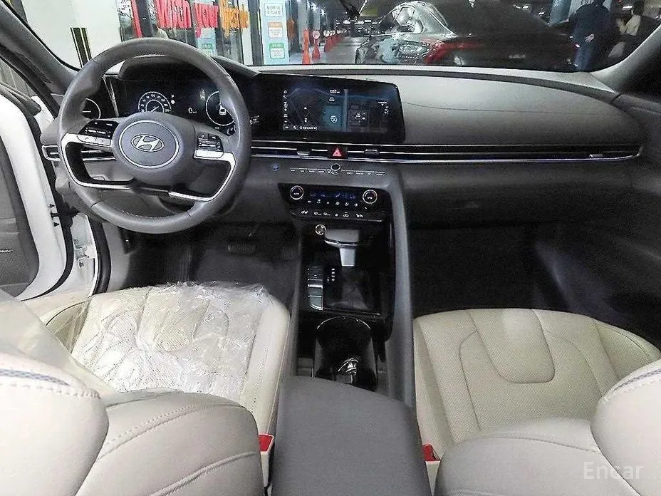 Hyundai Avante 2023 1.6