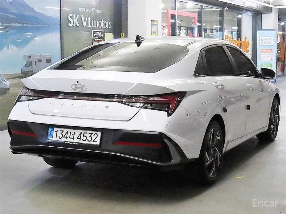Hyundai Avante 2023 1.6