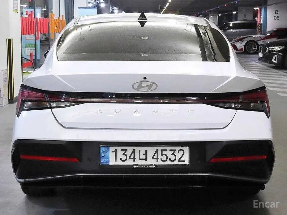 Hyundai Avante 2023 1.6