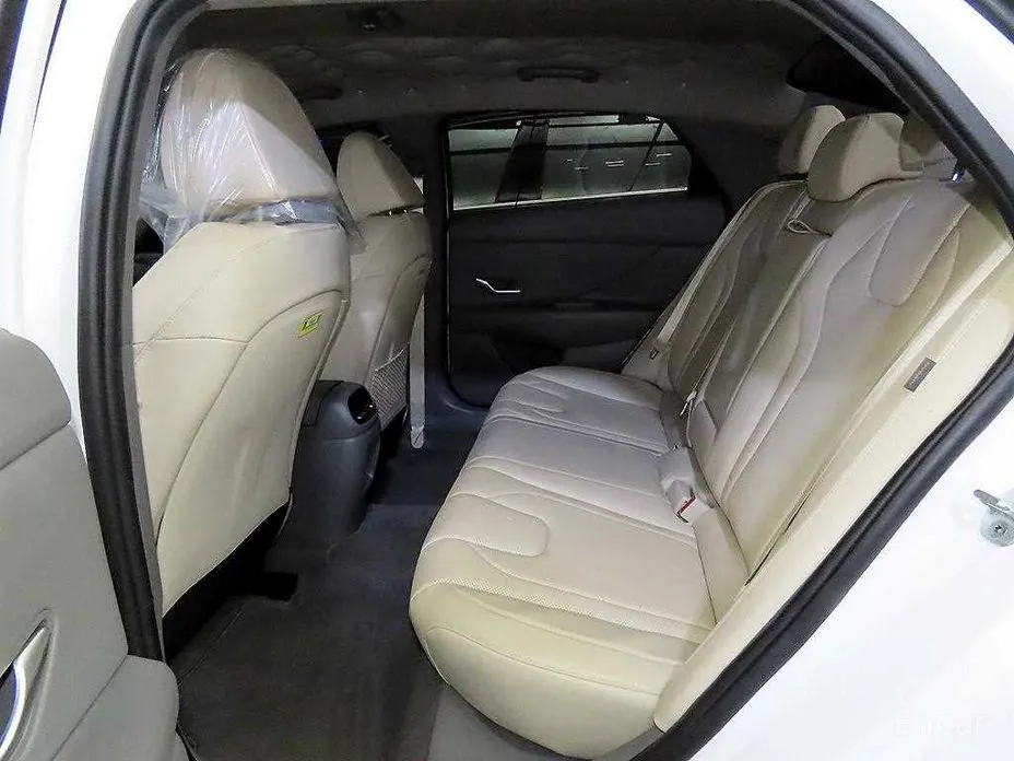 Hyundai Avante 2023 1.6