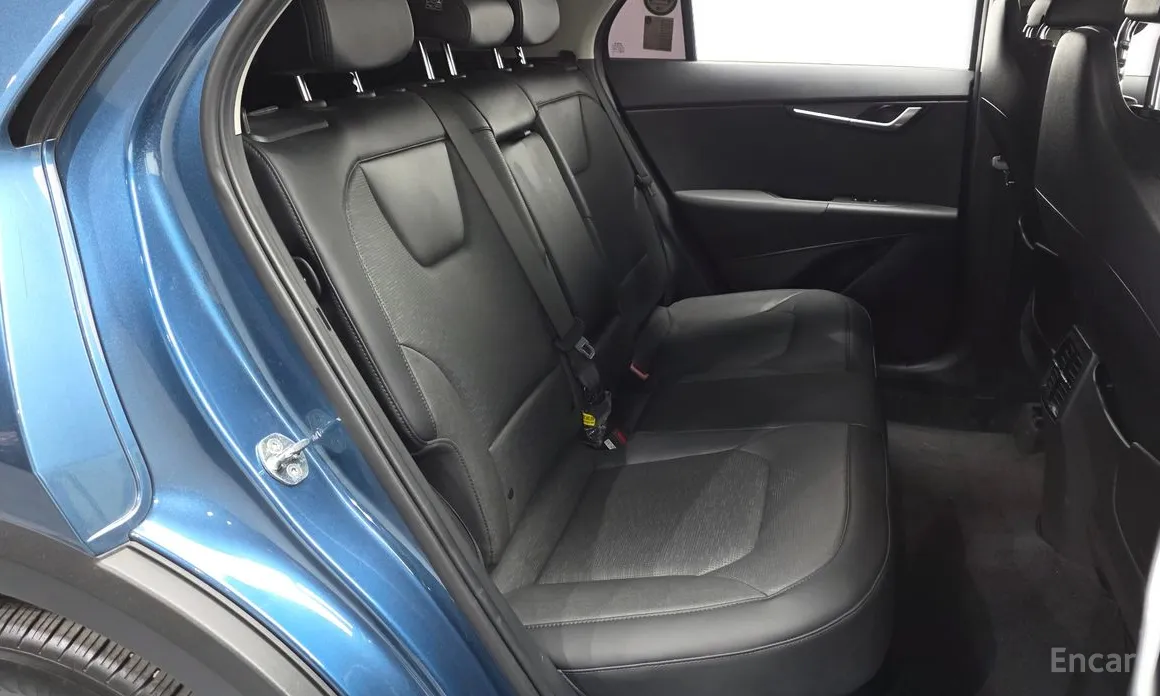 Фото 11 - Kia Niro