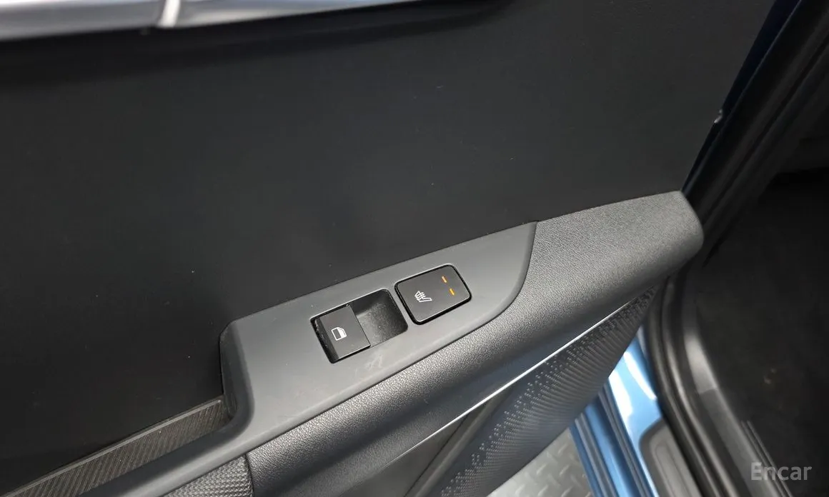 Фото 19 - Kia Niro