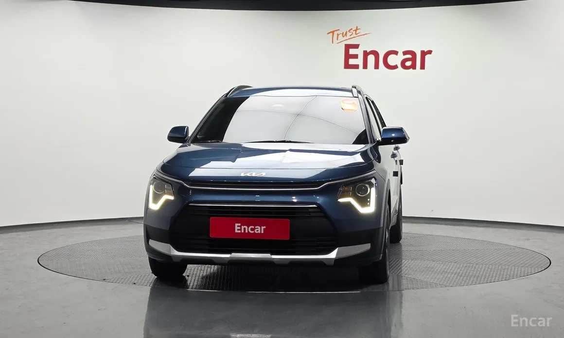 Фото 3 - Kia Niro