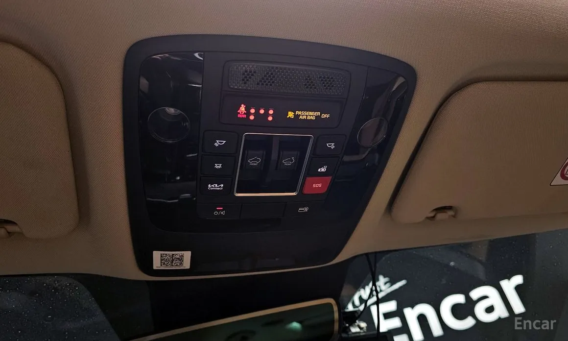 Photo 27 - Kia Carnival