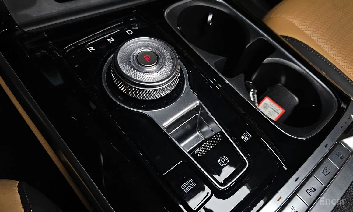 Photo 9 - Kia Carnival