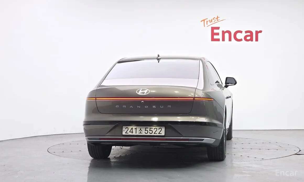 Hyundai Grandeur 2022 Premium