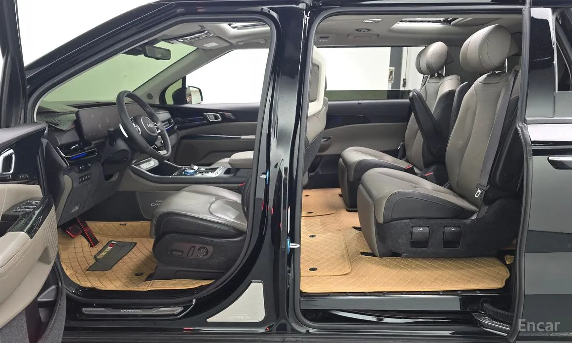Kia Carnival 2023 Gasoline 7-Seater Gravity
