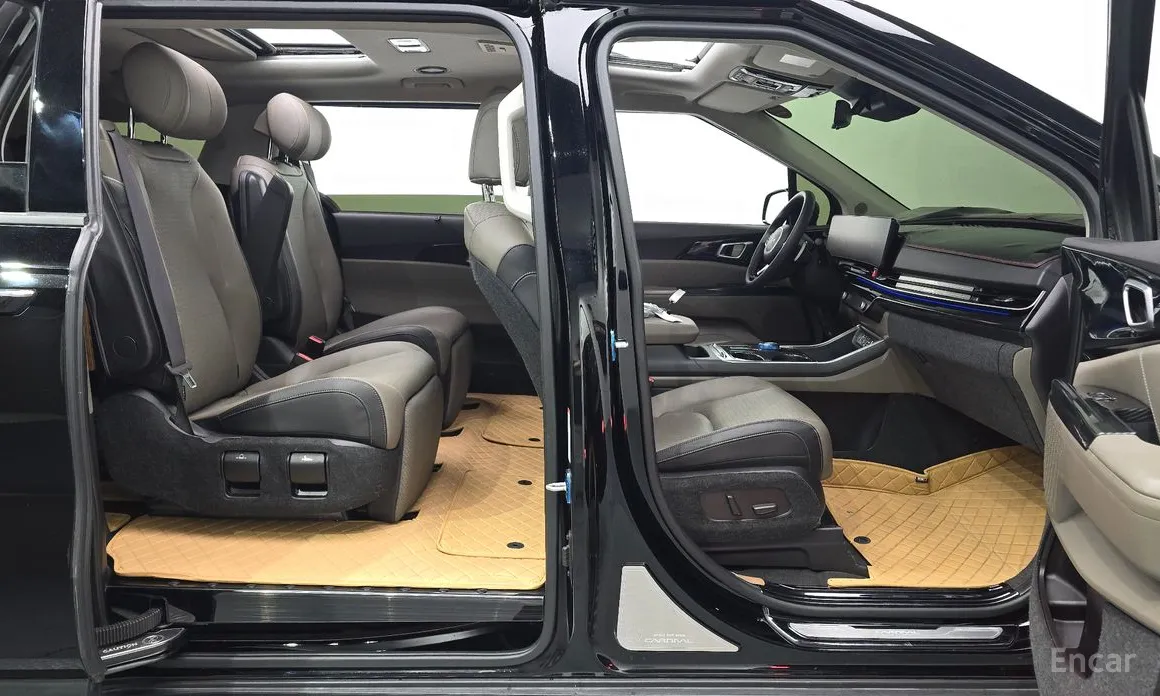 Kia Carnival 2023 Gasoline 7-Seater Gravity