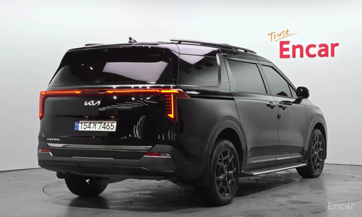 Kia Carnival 2023 Gasoline 7-Seater Gravity