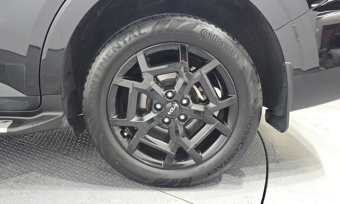 Kia Carnival 2023 Gasoline 7-Seater Gravity