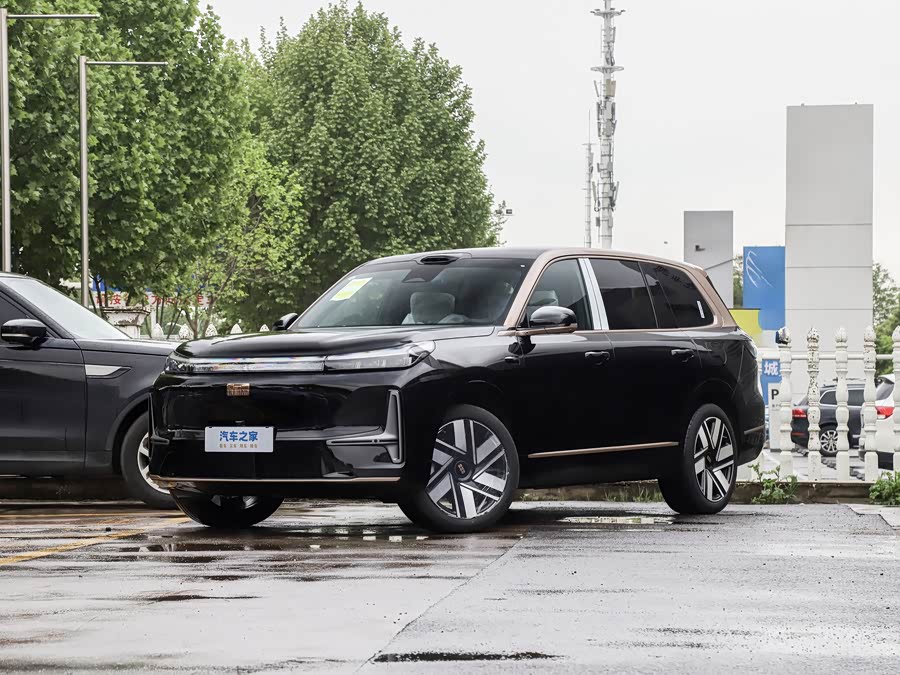 Geely Galaxy M9 2026 2026款 210km 四驱黑金智曜版